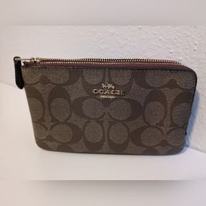 Coach Double Corner Zip Wristlet In Signature Canvas